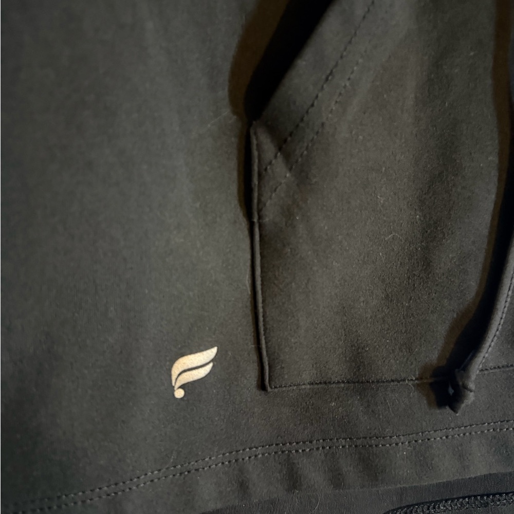 Black Fabletics Women’s 2xl Hooded Jackets Full Zip Long - Picture 3 of 6